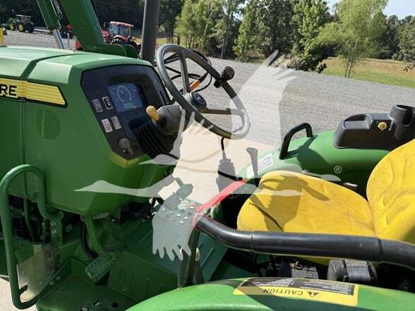John Deere 5065E (2015)