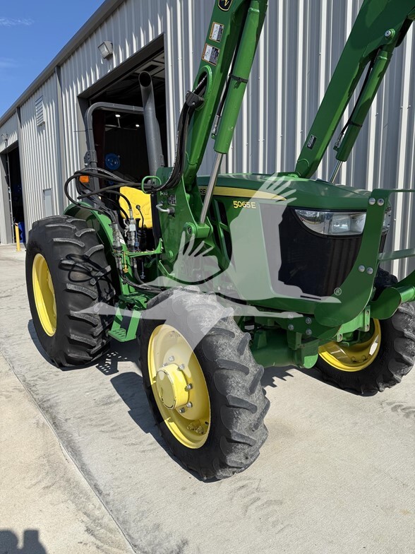 John Deere 5065E (2015)