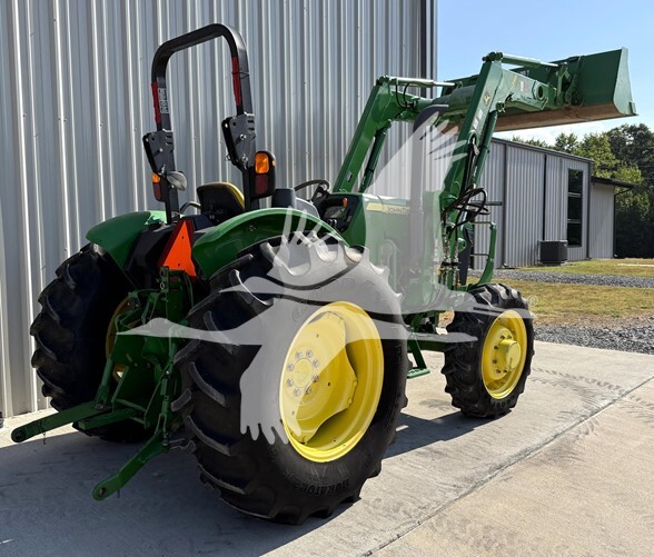 John Deere 5065E (2015)
