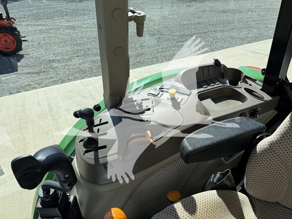 John Deere 5100E (2017)