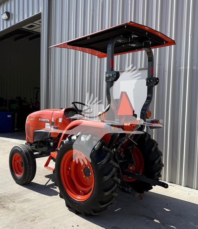 Kubota L3301 (2018)