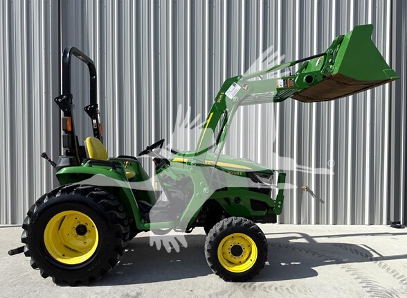 John Deere 3038E (2019)