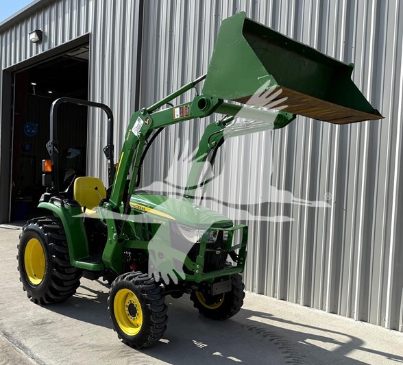 John Deere 3038E (2019)