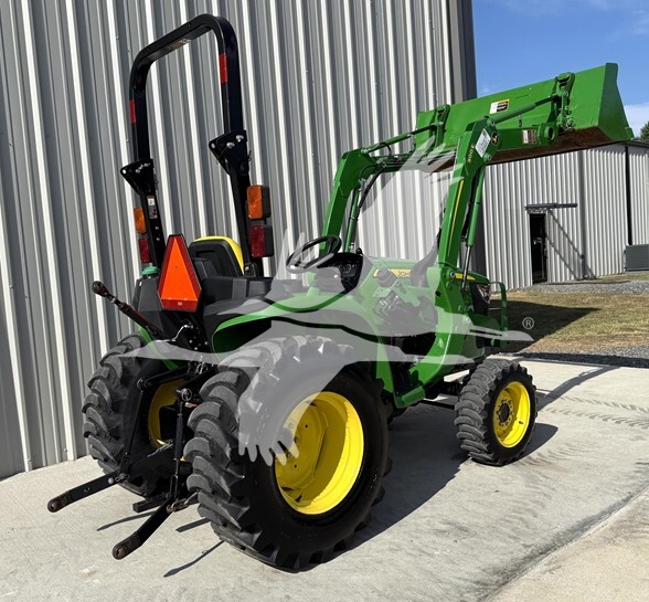 John Deere 3038E (2019)