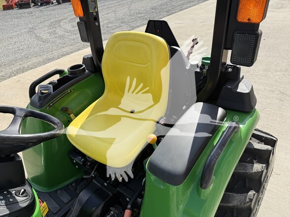 John Deere 3038E (2019)