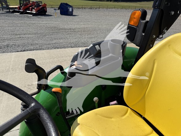 John Deere 5045E (2019)