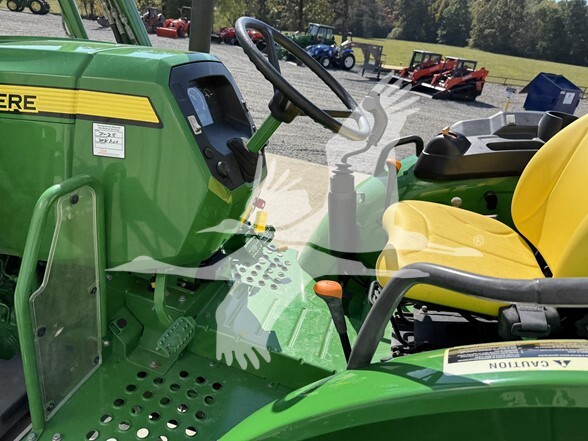 John Deere 5045E (2019)
