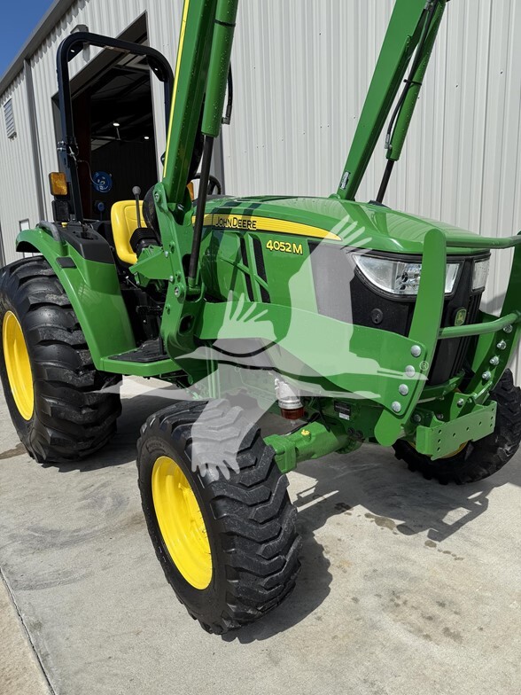 John Deere 4052M (2020)