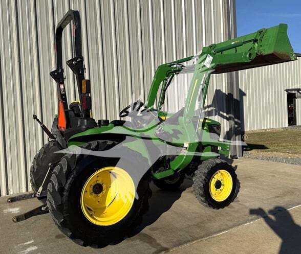 John Deere 3038E (2021)