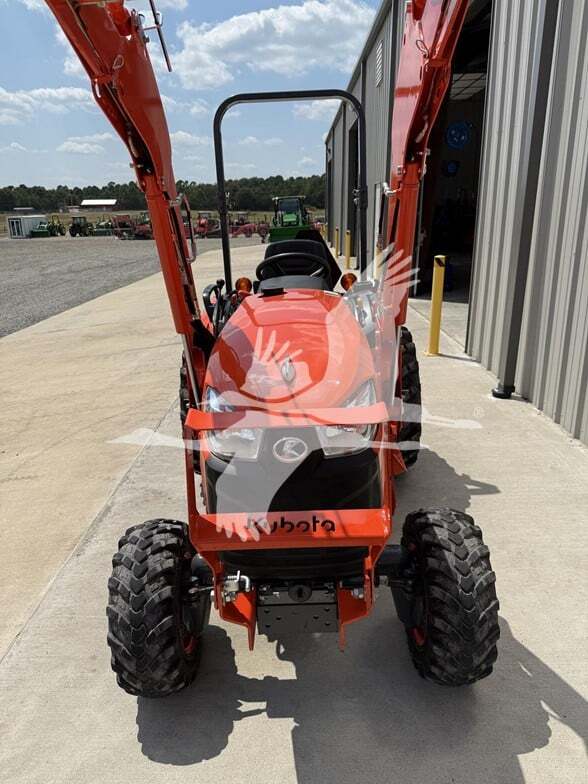 Kubota LX2610 (2021)