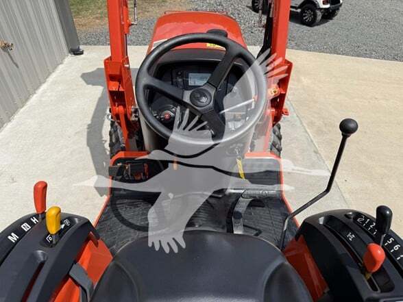 Kubota LX2610 (2021)