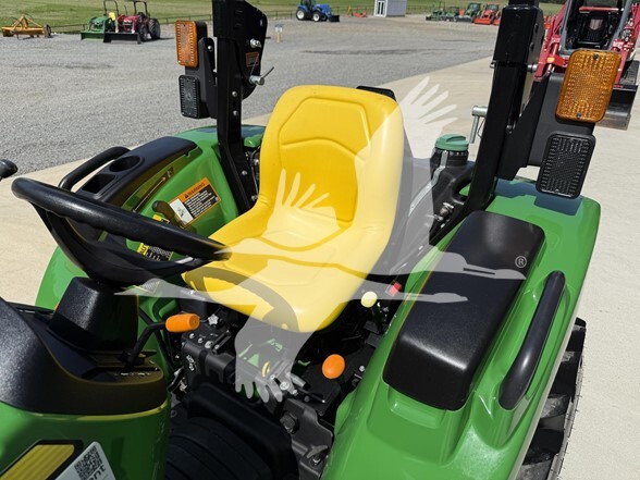 John Deere 3025D (2022)