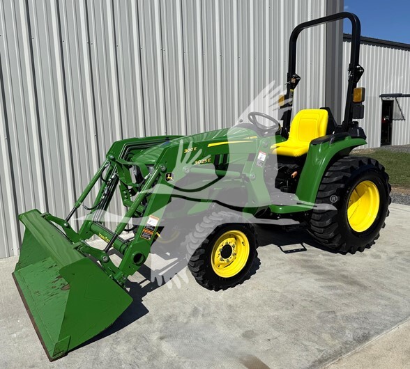 John Deere 3025E (2022)