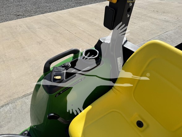 John Deere 3025E (2022)