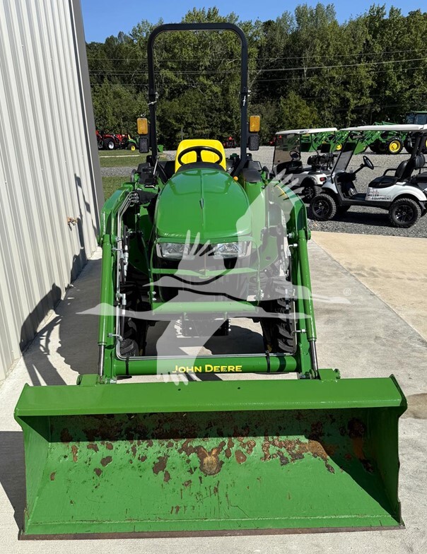 John Deere 3025E (2022)