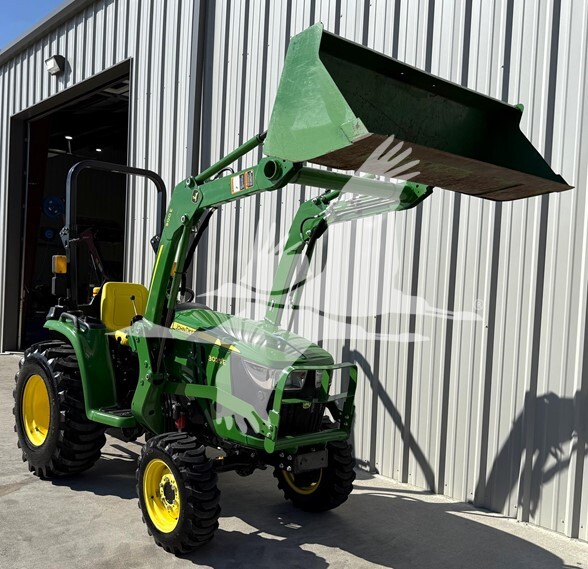 John Deere 3025E (2022)