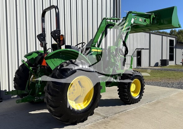 John Deere 5055E (2022)