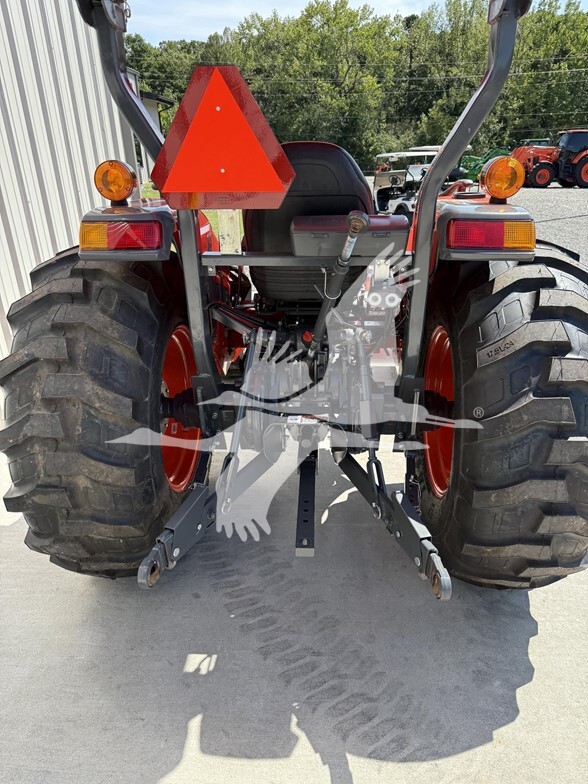 Kubota MX6000 (2022)