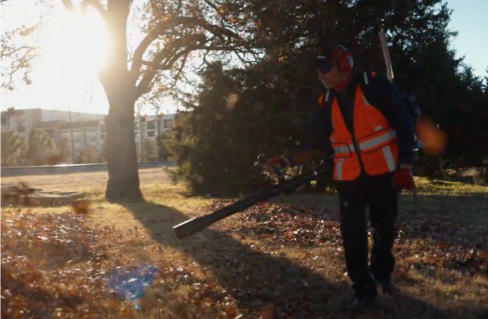 Maruyama Model BL70-HA Main Category Handheld Power Equipment Deal Maruyama Other Equipment Blowers Related products Maruyama H23DFLR Double Edge Hedge Trimmer with Rotating Handle BL70-HA 