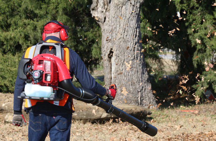 Maruyama Model BL70-SP Main Category Handheld Power Equipment Deal Maruyama Other Equipment Blowers Related products Maruyama EH230DSL Extended Reach Hedge Trimmer BL70-SP 