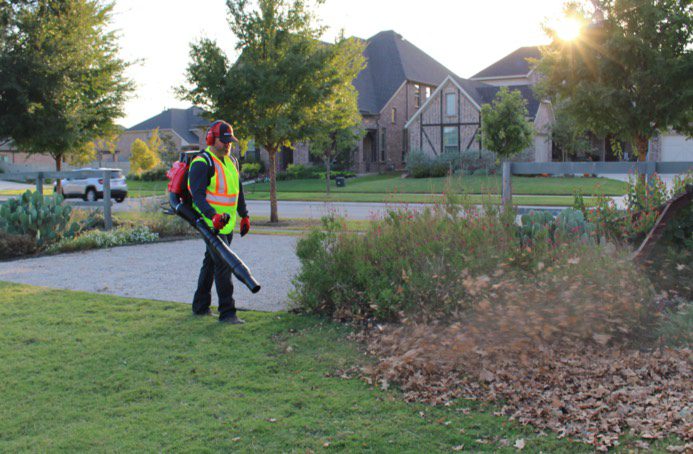 Maruyama Model BL9000-GT Main Category Handheld Power Equipment Deal Maruyama Other Equipment Blowers Related products Maruyama BL70-HA Backpack Blower BL9000-GT 