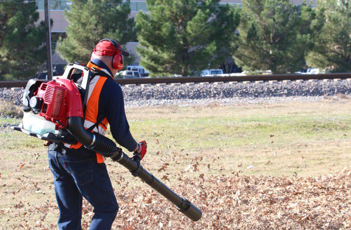 Maruyama Model BL70-SP Main Category Handheld Power Equipment Deal Maruyama Other Equipment Blowers Related products Maruyama EH230DSL Extended Reach Hedge Trimmer BL70-SP 