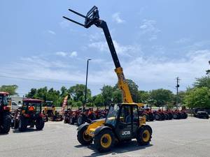 JCB Model Name Agriculture Telescopic Handlers Trim Name 525-60 Agri Generic Type Name Agriculture Telescopic Handlers Trim Name 525-60 Agri Generic Type 