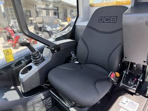 JCB Model Name Agriculture Skid Steer Loaders Trim Name 270 Generic Type Name Agriculture Skid Steer Loaders Trim Name 270 Generic Type 