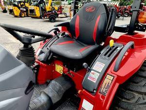 Mahindra Model 1600 Series 1626 HST Engine Four-stroke 1600 Series 1626 HST Engine Four-stroke 