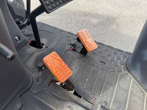 Mahindra Model Name 1600 Series Trim Name 1640 HST Generic Type Name 1600 Series Trim Name 1640 HST Generic Type 