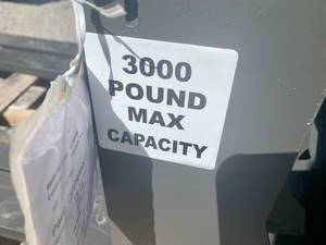 IronCraft Model Mini Skid Steer Pallet Forks DPFRAME 42 Mini Skid Steer Pallet Forks DPFRAME 42 