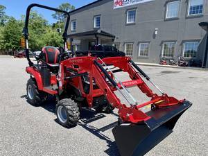 Mahindra Model 1100 1120 HST Color Red Engine Naturally Aspirated 1100 1120 HST Color Red Engine Naturally Aspirated 