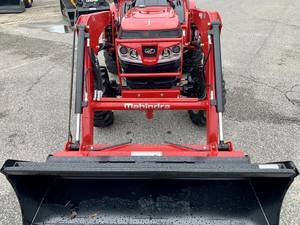 Mahindra Model 1600 Series 1626 HST Color Red Engine Four-stroke 1600 Series 1626 HST Color Red Engine Four-stroke 