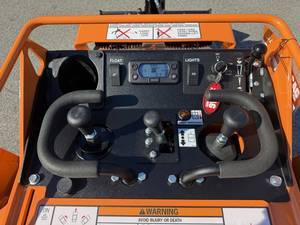 SCAG Model SJ1125W40-25KBD Color Orange Engine Kubota SJ1125W40-25KBD Color Orange Engine Kubota 