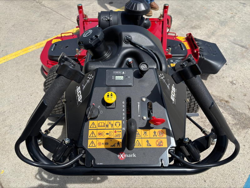 Exmark Model Turf Tracer X-Series 60 Turf Tracer X-Series 60 