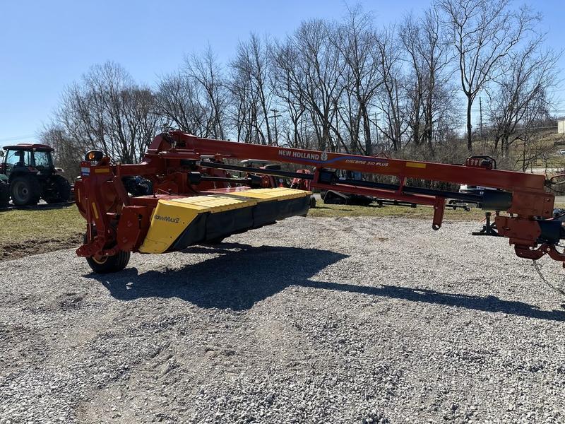 New Holland Model DISCBINE 310 PLUS Vehicle Type Hay Category Disc Mower Payments Get an Estimate for Your Payment Payment Frequency DISCBINE 310 PLUS Vehicle Type Hay Category Disc Mower Payments Get an Estimate for Your Payment Payment Frequency 