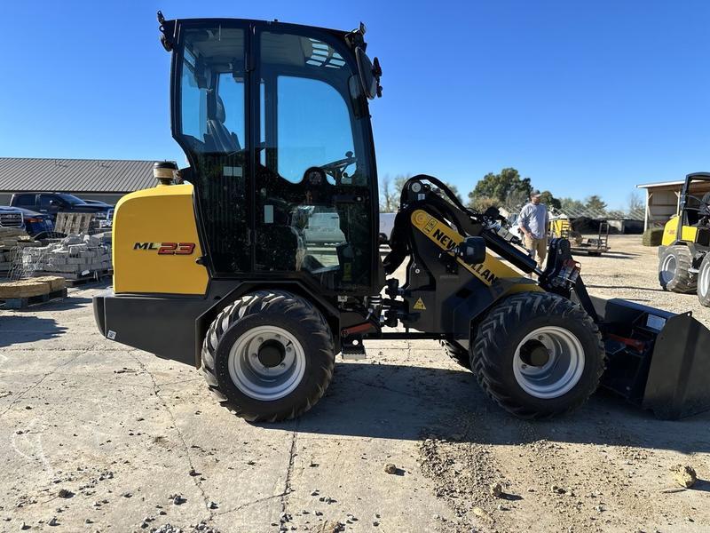 New Holland Construction Model ML23 Vehicle Type Loader Category Small Articulated Loader Payments Get an Estimate for Your Payment Payment Frequency showcases a lifting capacity of 4 