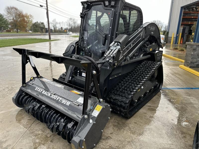 COMFORT A PRIORITY The Comfort Deluxe Cab offers up to 25 . Excellent stability and weight distribution maximize performance and safety. All-round visibility ensures high maneuverability and faster work cycles. The Comfort Deluxe Cab features excellent ergonomics and best-in-class comfort. The new color display features an integrated reversing camera. Wheels or tracks 