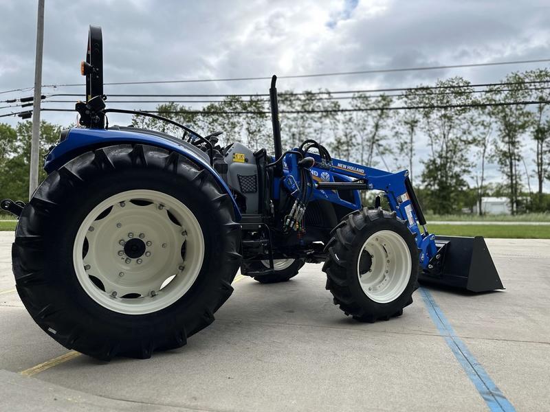 your long work days easier by providing maximum comfort in any weather for minimum cost Workmaster 75 Open Station Vehicle Type Tractor Category Utility Tractor Payments Get an Estimate for Your Payment Payment Frequency 