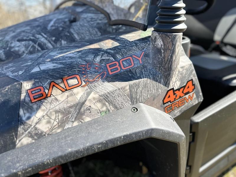 Bad Boy Model Bandit 750 Crew Cab Vehicle Type Utility Vehicle Category Utility Manufacturer Info Engine Stroke 4 Cylinder Liners SINGLE Engine Type OHC Engine Manufacturer BANDIT Engine boasts a 735cc engine with more seats so you can bring more people along for the ride. Features may include 