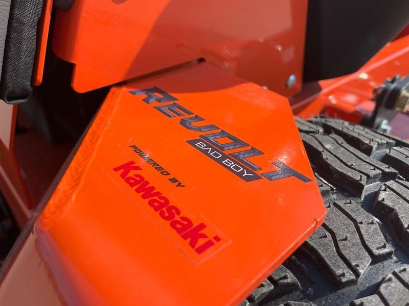 Bad Boy Model Revolt Stand-On 61 Revolt Stand-On 61 