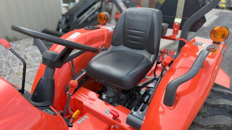 There L2501D Vehicle Type Tractor Category Compact Hours 50 Payments Get an Estimate for Your Payment Payment Frequency 