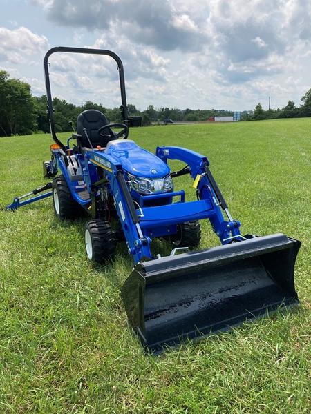 short work of your to-do-list Workmaster 25S with Backhoe Vehicle Type Tractor Category Sub Compact Payments Get an Estimate for Your Payment Payment Frequency 