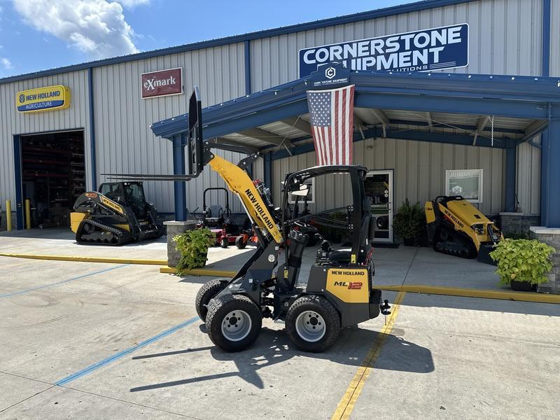 it ideal for landscaping adds a telescopic arm with 111-inch lift height and tipping loads up to 1 