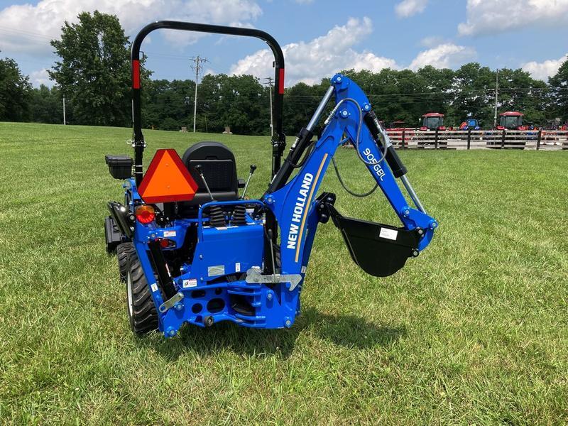 short work of your to-do-list Workmaster 25S with Backhoe Vehicle Type Tractor Category Sub Compact Payments Get an Estimate for Your Payment Payment Frequency 