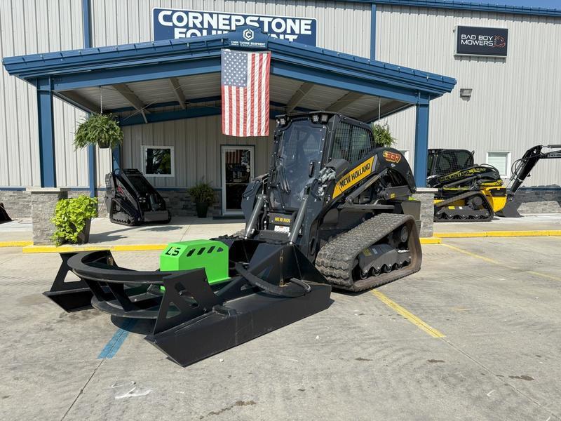 comfort a priority to boost productivity on the job C337 builds on the strength 