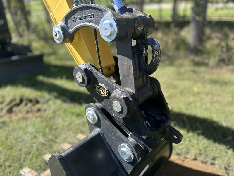 New Holland Construction Model Midi Excavators E90D Vehicle Type Excavator Category Excavator Payments Get an Estimate for Your Payment Payment Frequency . Weighing in at 20 