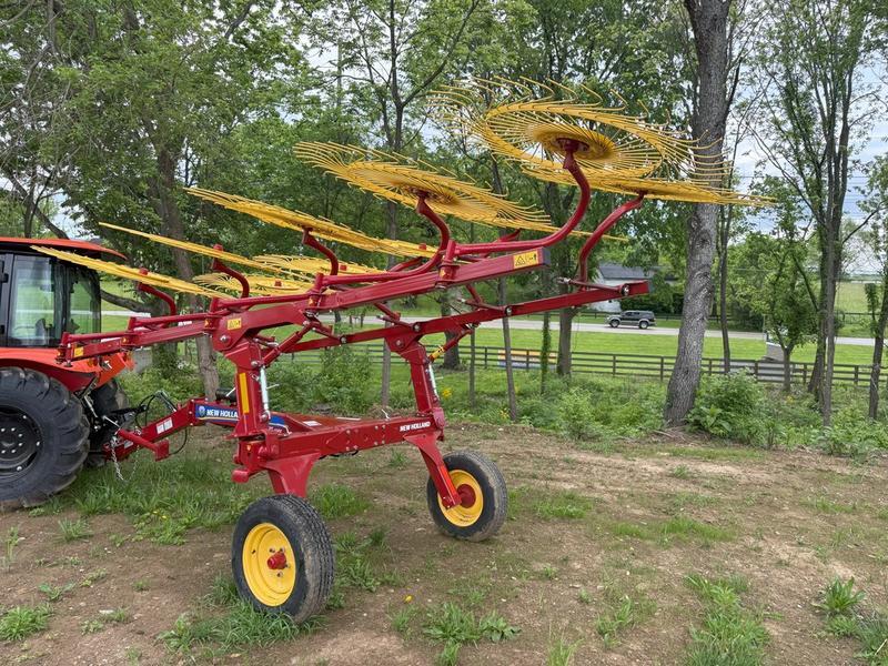MORE HAY IN EVERY PASS New Holland ProCart for you with raking widths from 18 to 28 ft. 