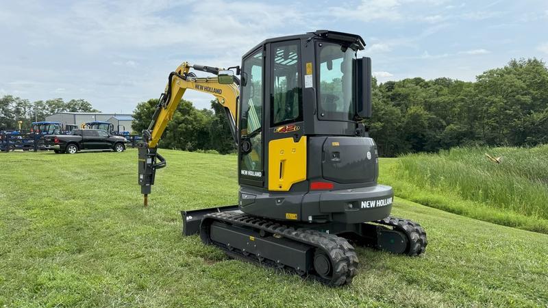 New Holland Construction Model Mini Excavators E42D Vehicle Type Excavator Category Excavator Payments Get an Estimate for Your Payment Payment Frequency Mini Excavators E42D Vehicle Type Excavator Category Excavator Payments Get an Estimate for Your Payment Payment Frequency 