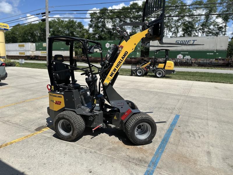 it ideal for landscaping adds a telescopic arm with 111-inch lift height and tipping loads up to 1 